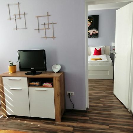 Violet House Apartment Турда Екстериор снимка