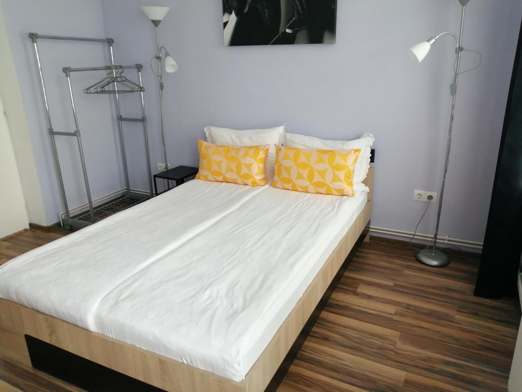 Violet House Apartment Турда Екстериор снимка